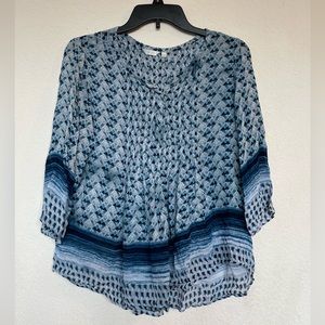 💙Free with Purchase💙 Blue blouse